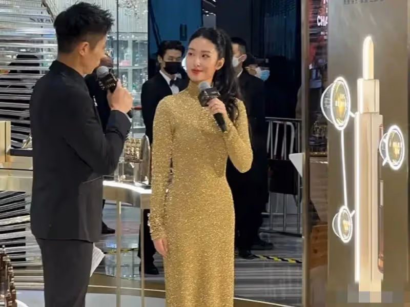 楊采鈺:粉絲鏡頭下落寞憔悴身材發福成大姐,找大30歲男友後悔了