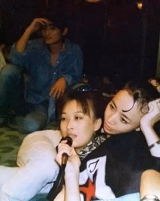 歌手景崗山「嗜酒如命」,終究是付出了代價