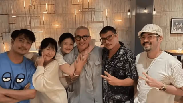修杰楷賈靜雯機場偶遇具俊曄,順口叫了一聲姐夫,大S反應讓人笑翻