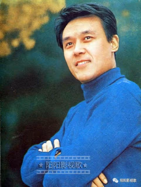 達式常英俊男星,為拍好戲險些喪命,如今80歲近照曝光面容慈祥