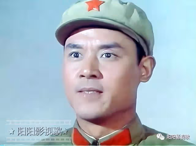 達式常英俊男星,為拍好戲險些喪命,如今80歲近照曝光面容慈祥