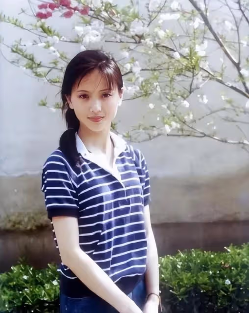 陶慧敏:沒有「守寡10年」,嫁初戀王設忠恩愛至今,女兒貌美如花