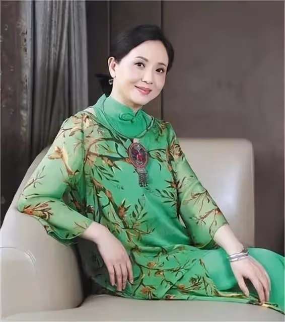 陶慧敏:沒有「守寡10年」,嫁初戀王設忠恩愛至今,女兒貌美如花