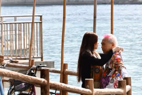 恭喜!72歲李龍基宣布再婚,娶小36歲女友,全部家產送女方當嫁妝