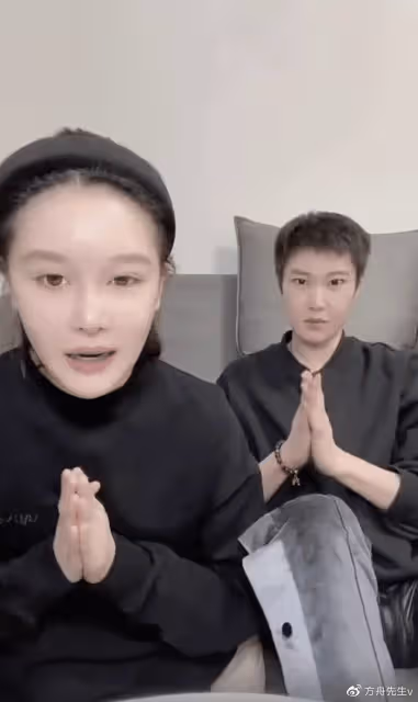 趙本山女兒情人節領證,曬婚紗照官宣結婚,證件信息力證她國籍未改