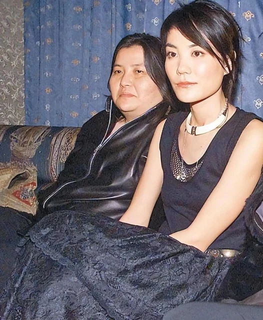 李靚蕾怒斥王力宏新歌消費孩子,邱黎寬發聲回嗆:別拿小孩當人質