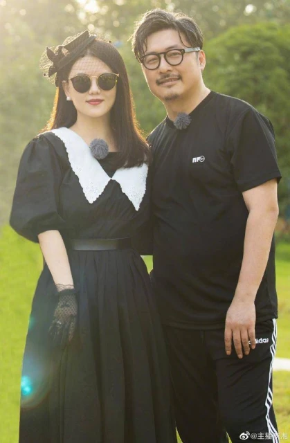 王岳倫退出李湘公司管理層被疑婚變?李湘霸氣回應:我們好好的