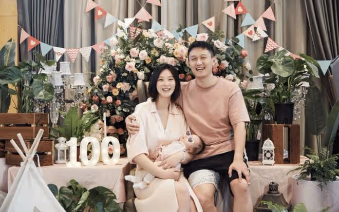 前女排隊長惠若琪情人節秀幸福,曬祖孫三代全家福,媽媽白髮搶鏡