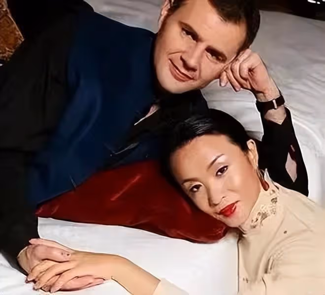 情人節太熱鬧!金星撒糖,應采兒慶結婚13周年,前公公疑內涵楊冪