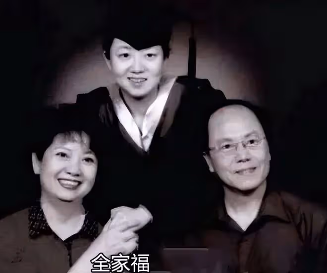 京劇名家李維康:與耿其昌進行八年「不愉快」戀愛,婚後堅持AA制