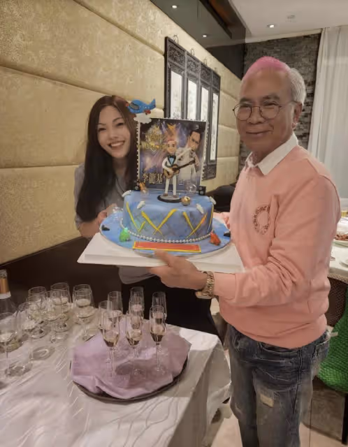 72歲TVB綠葉自曝年內再婚,與小36歲女友交往4年,資產全轉給對方