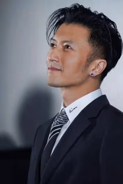 張柏芝曬照示愛惹烏龍,大兒子長相成熟被錯認,三兒子生父仍成謎