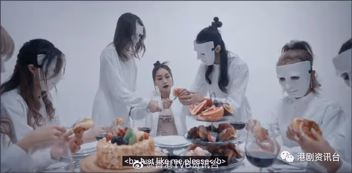 沈震軒與女友拍內衣廣告放閃！黃心穎《Crown Me》唱心聲