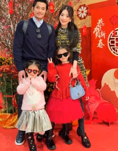 郭富城情人節收女兒賀卡，C寶手寫中文表白爸媽，老父親激動炫耀