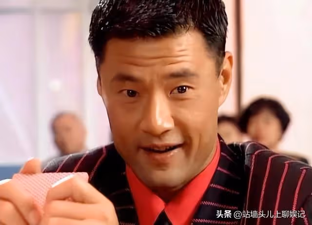 於榮光:拍戲40年無緋聞,63歲時,妻兒堅決和他離婚分家產