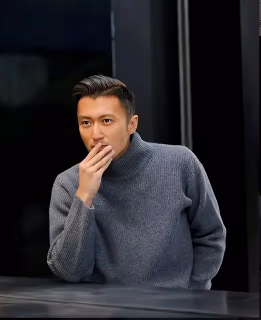 25歲粉絲滑雪偶遇謝霆鋒，發文稱其為叔叔，引髮網友不滿