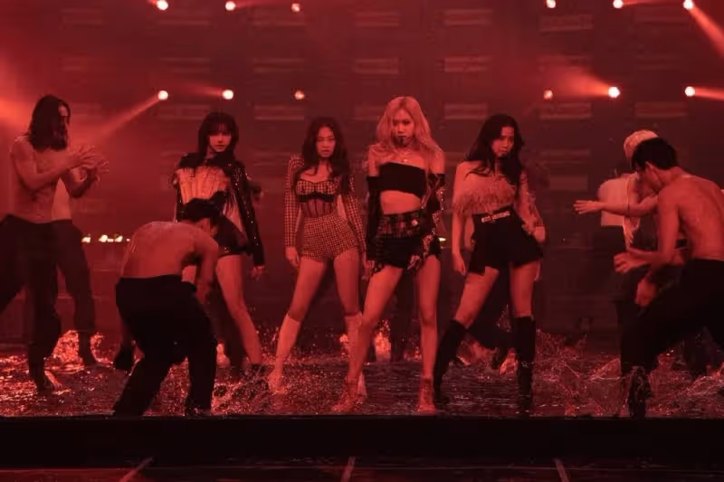 Blackpink解散假說熱傳，與YG續約不可能？網友：YG出不起錢了！