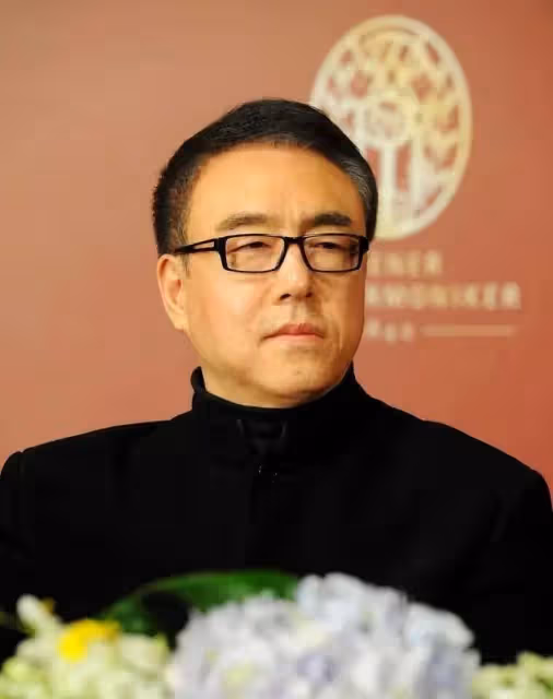 春晚導演郎昆「三婚三離」:一婚娶導演、二婚娶歌手、三婚娶名模