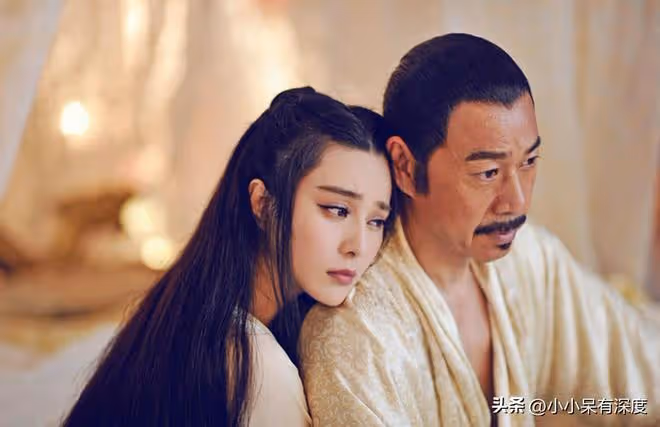 王李丹妮近照,靈動優雅、嬌俏可人,她現在變得更加知性、賢淑
