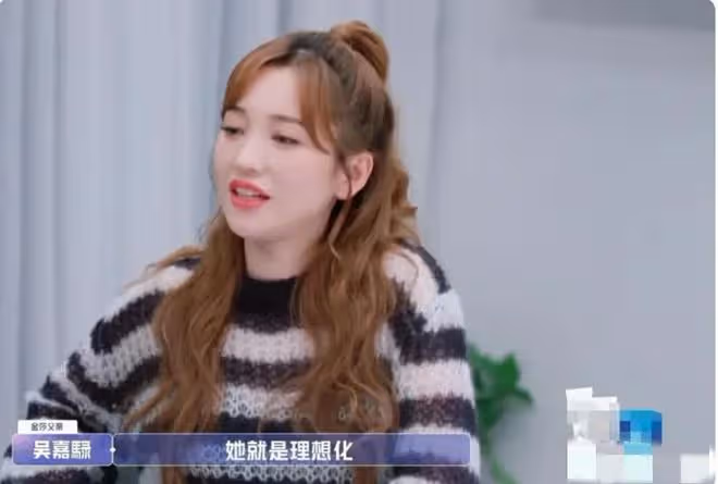 情人節:金莎官宣戀愛,周杰倫送花又下廚,張傑卻對謝娜很敷衍!