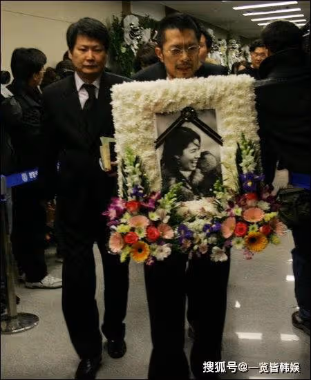 韓星李恩珠去世18年 因不堪財閥迫害自殺?與李瑞鎮出演火鳥走紅