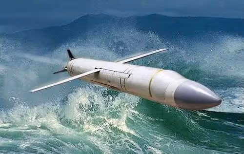 「戲子誤國」終付出代價?多檔綜藝被國家喊停,鄭強早就警示眾人。馬雲表示,未來,國與國之間的競爭是人才教育的競爭。