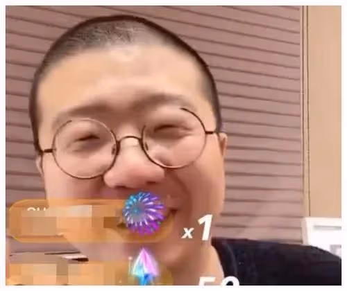 李誕：與池子半斤八兩，北美巡演禁止錄音錄像，手機全放封閉袋子