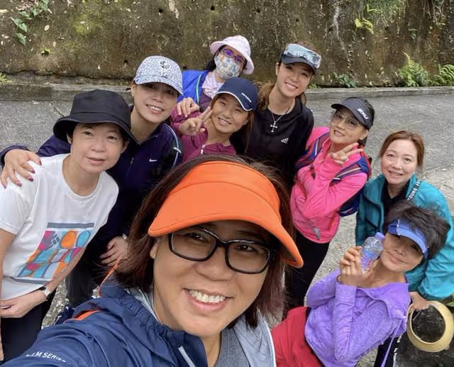 香港知名女星已低調結婚！轉行做傳道人，接拍多部成人片為母治病
