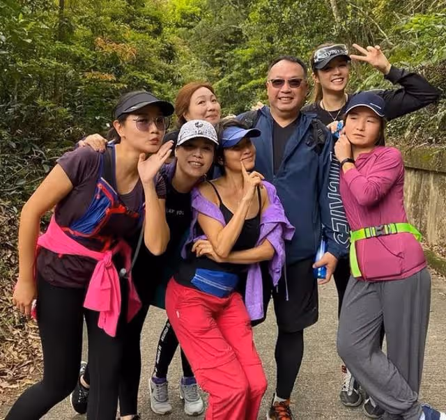香港知名女星已低調結婚！轉行做傳道人，接拍多部成人片為母治病