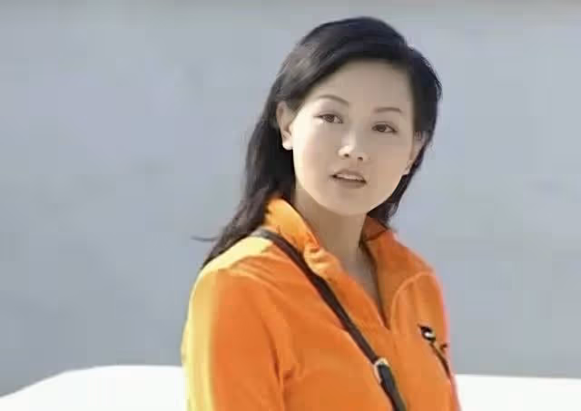香港知名女星已低調結婚！轉行做傳道人，接拍多部成人片為母治病