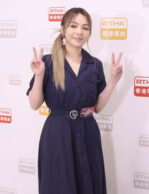 仍貴氣！TVB小花富貴男友破產後再現身高級餐廳，身形較以往消瘦