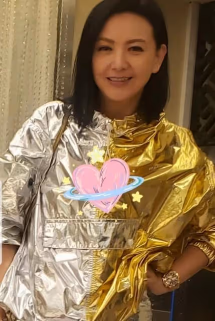 至今單身！港女星情人節曬與梁朝偉舊照稱是初戀情人，網友：好勇
