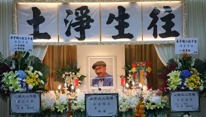TVB老戲骨余子明去世,骨灰被送往加拿大安葬,妻兒均已移民當地