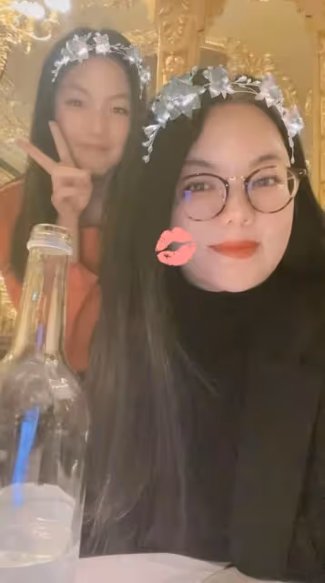 13歲王詩齡暴瘦太驚艷!戴萬元帽瓜子臉精緻,身材高挑狂秀筷子腿