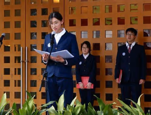 「國民才女」武亦姝高考613分被嘲笑:別說清華北大,連復旦都不收你;一月後,她收到了清華大學錄取通知書。