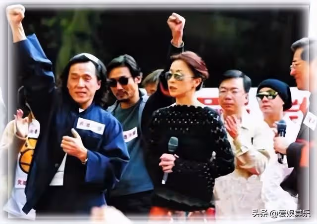 劉嘉玲:坦然當年被綁的磨難,經得起洗禮,58歲的她活得很灑脫!