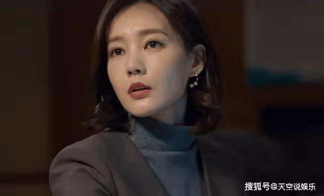 《狂飆》守了20年的清白，換不回安欣的一個眷戀，小蘭差在了哪裡？
