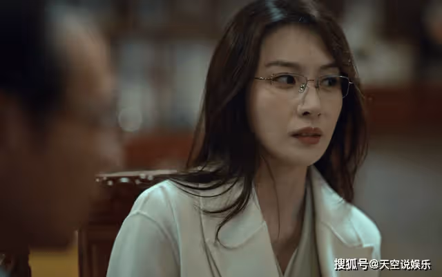 《狂飆》守了20年的清白，換不回安欣的一個眷戀，小蘭差在了哪裡？