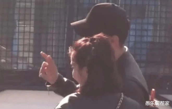 尼格買提婚變!夫妻二人7年無互動,妻子正面回應:早已不在一起