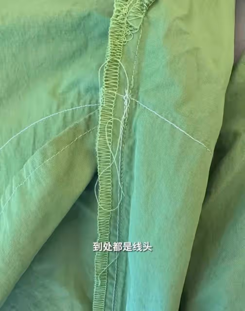 鹿晗翻車了？其潮牌衣服被設計師吐槽質量差，賣價千元成本幾十元