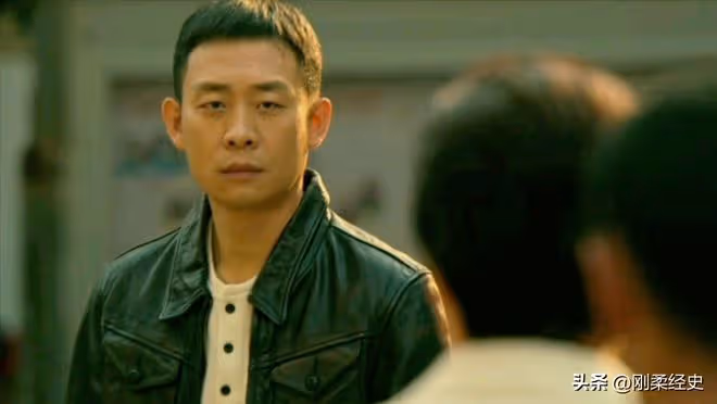 《狂飆》之張譯：表演痕跡重，接不住戲，尷尬的口音更是讓人跳戲
