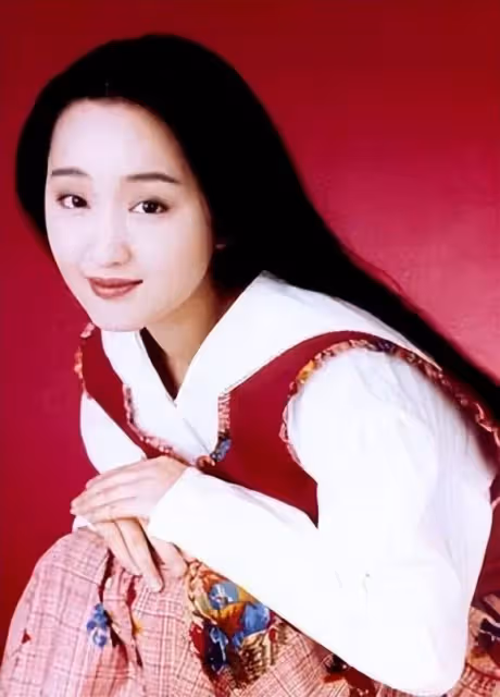 楊鈺瑩和賴文峰分手25年！他出獄後家庭幸福，她51歲仍孤身一人