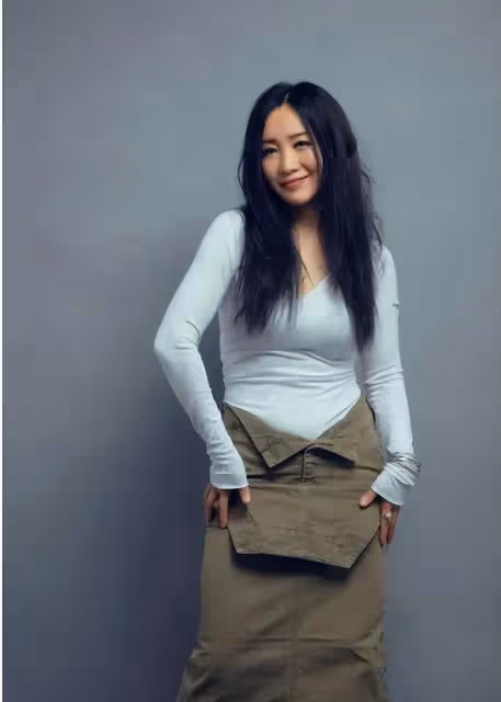 臧天朔去世後遺孀李梅背上800萬巨債,和婆婆對簿公堂,如今怎樣