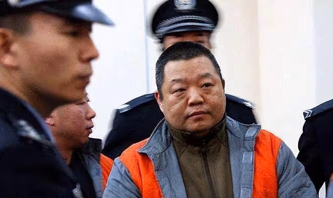 臧天朔去世後遺孀李梅背上800萬巨債,和婆婆對簿公堂,如今怎樣