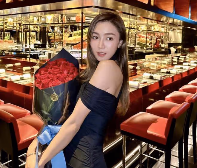 視頻曝光！網紅張欣欣男友被砍，突遭刀手圍攻，身中數刀倒地不起