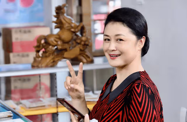 《鄉村愛情16》前瞻,姜老太定居象牙山,真是為了接手大腳超市?