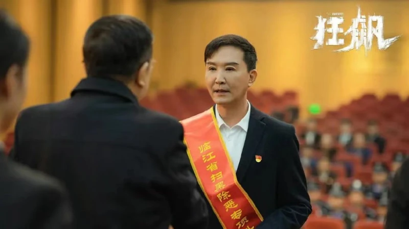 吳剛否認整容，也回應兒子岳陽演技受質疑，他走的路自己承受