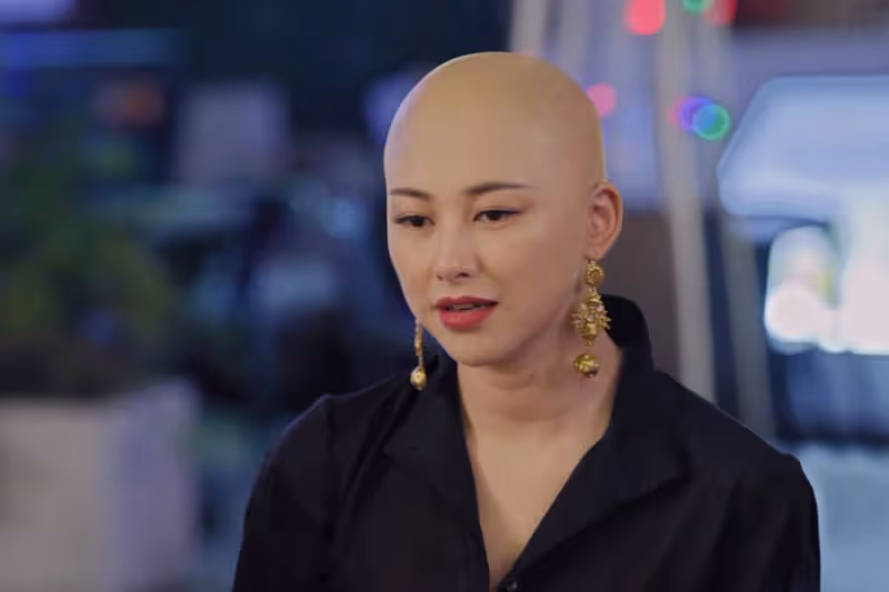 《打開生活》看到大結局才發現:餘光的一生是個悲劇,邊亮很虛偽