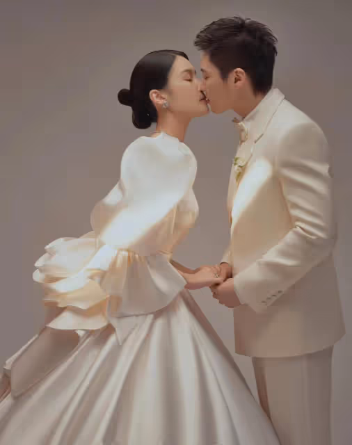 5個甜瓜在情人節揭曉!李靜蕾王力宏再撕,趙本山女兒官宣結婚