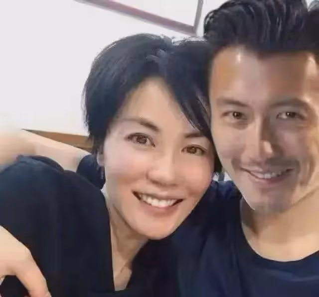 張柏芝一天3瓜!和謝霆鋒同游日本疑似復合,情人節一家五口度過